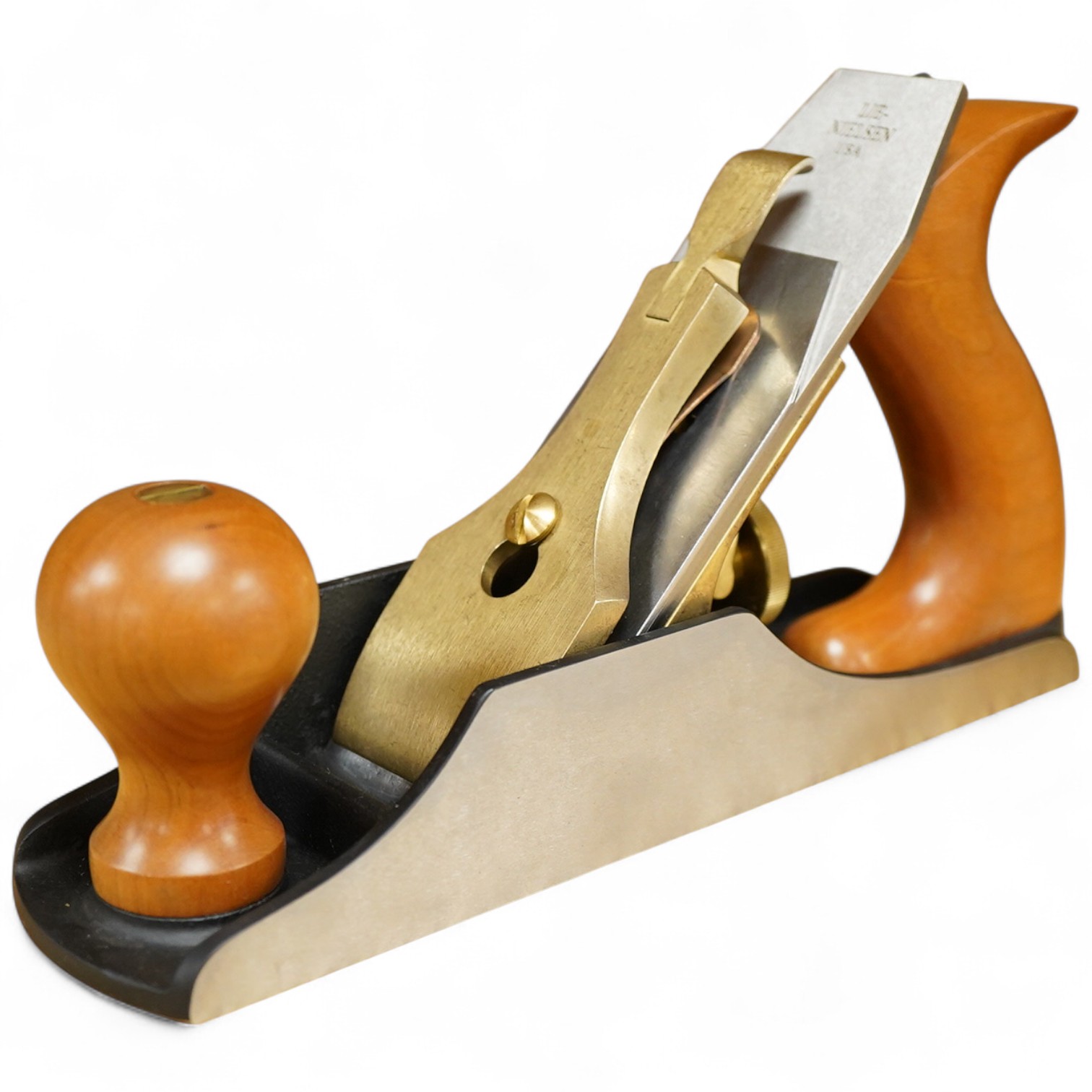 A Lie-Nielsen Toolworks No.4 smoothing plane